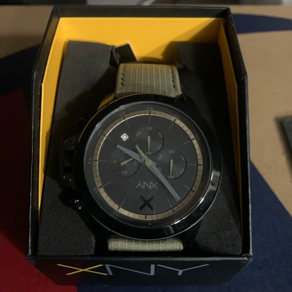 XNY WATCH NEW